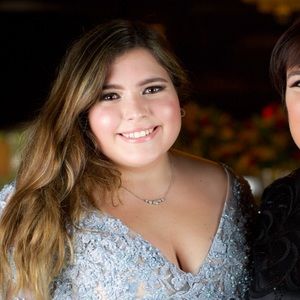 Meet your Posher, Veronica